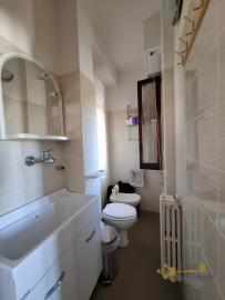 Spacious three-bedroom apartment with panoramic balcony and large garage. San Salvo Img25