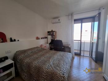 Spacious three-bedroom apartment with panoramic balcony and large garage. San Salvo Img21