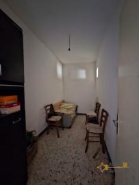 Four-bedroom town house with panoramic view, barn and small back garden. Castiglione Messer Marino Img18