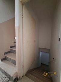 Four-bedroom town house with panoramic view, barn and small back garden. Castiglione Messer Marino Img21