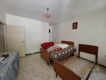 Four-bedroom town house with panoramic view, barn and small back garden. Castiglione Messer Marino Img17