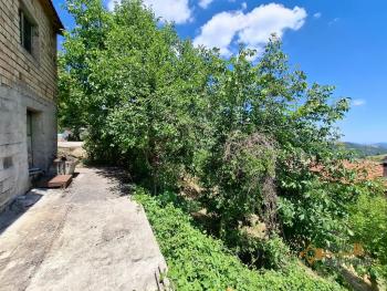 Four-bedroom town house with panoramic view, barn and small back garden. Castiglione Messer Marino Img30