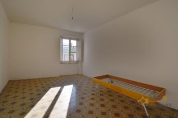 Two-bedroom town house of 90 smq, situated at 10 minutes from the Adriatic Coast. Cupello Img20