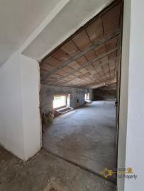 Spacious country house surrounded by 3000 sqm of land. Atessa Img23