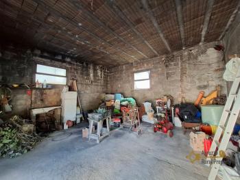 Spacious country house surrounded by 3000 sqm of land. Atessa Img32