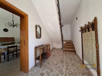 Spacious country house surrounded by 3000 sqm of land. Atessa Img2
