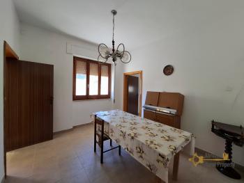 Spacious country house surrounded by 3000 sqm of land. Atessa Img6