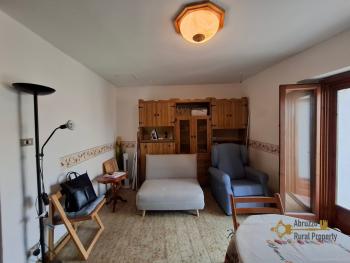 Cozy town house in perfect conditions, near the coast. Montemitro Img3