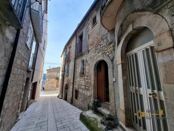 Cozy town house in perfect conditions, near the coast. Montemitro Img15
