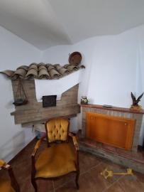 Completely restored town house with four bedrooms and vaulted ceilings. Celenza Sul Trigno Img8