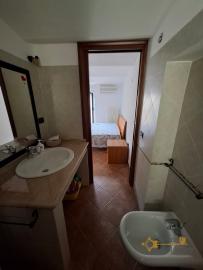 Completely restored town house with four bedrooms and vaulted ceilings. Celenza Sul Trigno Img27