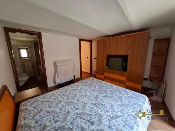 Completely restored town house with four bedrooms and vaulted ceilings. Celenza Sul Trigno Img24