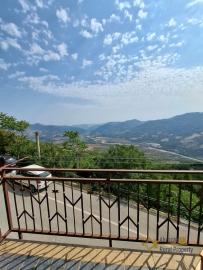 Completely restored town house with four bedrooms and vaulted ceilings. Celenza Sul Trigno Img15