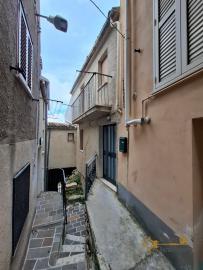 Three-bedroom town house with panoramic terrace. Near the coast. Palmoli Img35