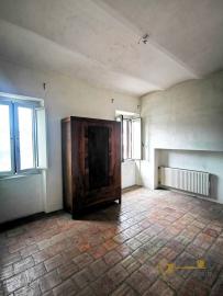 Four-bedroom stone house with panoramic terrace. Torricella Peligna Img9