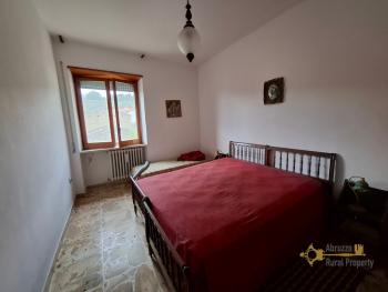 Two-bedroom town house with panoramic view and additional independent unit. San Giovanni Lipioni Img14