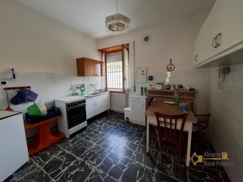 Two-bedroom town house with panoramic view and additional independent unit. San Giovanni Lipioni Img11