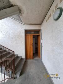 Three-bedroom town house with garden, garage and self-contained flat. Celenza Sul Trigno Img3