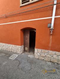 Two-bedroom town house with cellar and balcony. Mafalda Img24