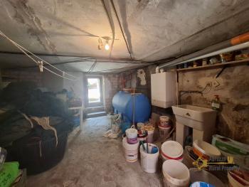 Two-bedroom town house with cellar and balcony. Mafalda Img22