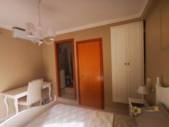 Pretty townhouse with spectacular panoramic roof terrace. Atessa, Abruzzo. Img3