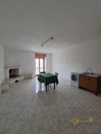 Two-bedroom town house with panoramic views and cellar. Montefalcone del Sannio Img5