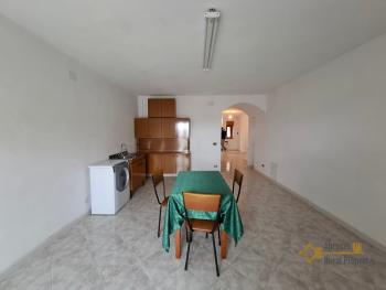 Two-bedroom town house with panoramic views and cellar. Montefalcone del Sannio Img7