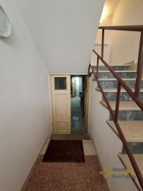 Four-bedroom completely restored town house with terrace, large garage and stone cellars. Palmoli. Img34