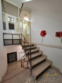 Four-bedroom completely restored town house with terrace, large garage and stone cellars. Palmoli. Img5