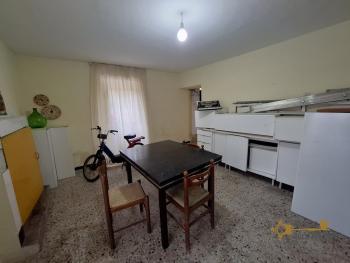 Large, panoramic country house with 13.400 sqm of land between Sea and Mountains. Arielli Img7