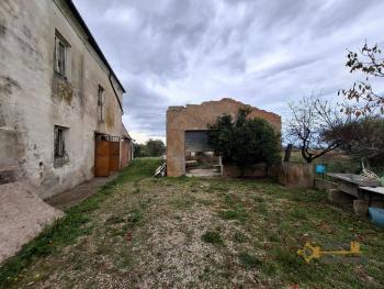 Large, panoramic country house with 13.400 sqm of land between Sea and Mountains. Arielli Img40