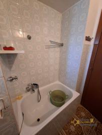 Large, five-bedroom traditional stone house with character, vaulted ceilings and two cellars. Fossalto Img12