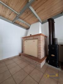 Perfect condition town house with two bedrooms, panoramic balcony and a large garage, ready to live in. Celenza sul Trigno. Img29