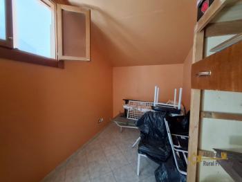 Charming town house in perfect condition with panoramic balconies, terrace, garden and annex. Tornareccio Img33