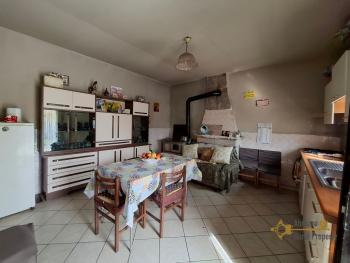 Three-bedroom country house with 6.180 sqm of land, terrace, large garage and annex. Trivento Img28