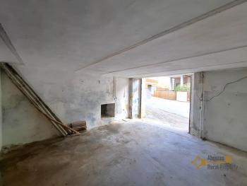 260 sqm character apartment with vintage details, sea view panoramic terrace and two annexes. Img45