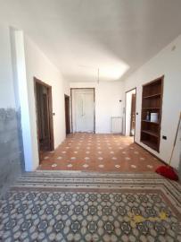 260 sqm character apartment with vintage details, sea view panoramic terrace and two annexes. Img14
