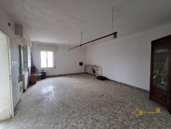 260 sqm character apartment with vintage details, sea view panoramic terrace and two annexes. Img31