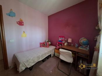 Spacious detached townhouse with panoramic views, terrace, garden, garage and annex, at just 25 minutes from the Adriatic Coast. Tufillo Img18