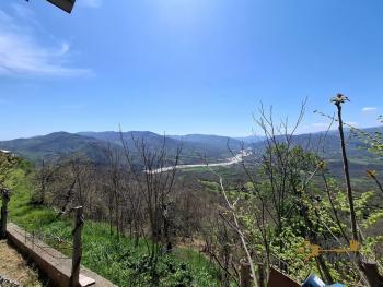 Spacious detached townhouse with panoramic views, terrace, garden, garage and annex, at just 25 minutes from the Adriatic Coast. Tufillo Img46