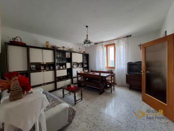Two-bedroom town house with panoramic terrace, at only 30 minutes’ drive from the Adriatic coast. Celenza Sul Trigno. Img14