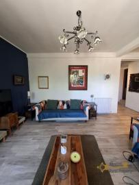Stunning, fully restored country retreat with 7 hectares of land with olive grove, woodland and breathtaking views Img9