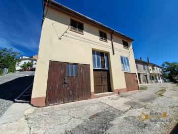 Beautiful, detached town house with 4 bedrooms, large cellar, garage and 655 sqm of land. Guardiabruna. Img25