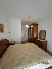 Two-bedroom stone house with vaulted ceilings, stone cellar and small vegetable garden. Castelbottaccio Img15