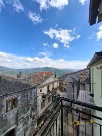 Two-bedroom town house in perfect conditions with two cellars. Celenza Sul Trigno Img16