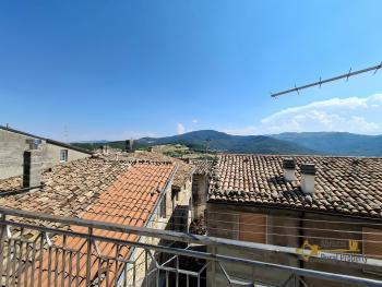 Perfect condition town house with two bedrooms, garage and cellar, panoramic view, Ready to live in. Carunchio. Img14