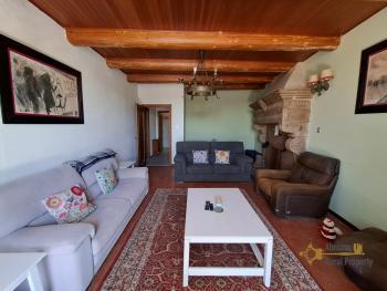 Portion of a 15th-Century Historic Palazzo with two apartments and stunning original features. Salcito