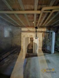 Portion of a 15th-Century Historic Palazzo with two apartments and stunning original features. Salcito Img67