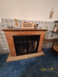 Portion of a 15th-Century Historic Palazzo with two apartments and stunning original features. Salcito Img9