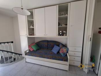 Charming perfect condition town house with terrace and garage. Tufillo Img8